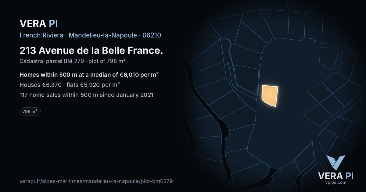 213 Avenue de la Belle France, Mandelieu-la-Napoule at night – the plot lit, the parcels around coloured by the prices near them