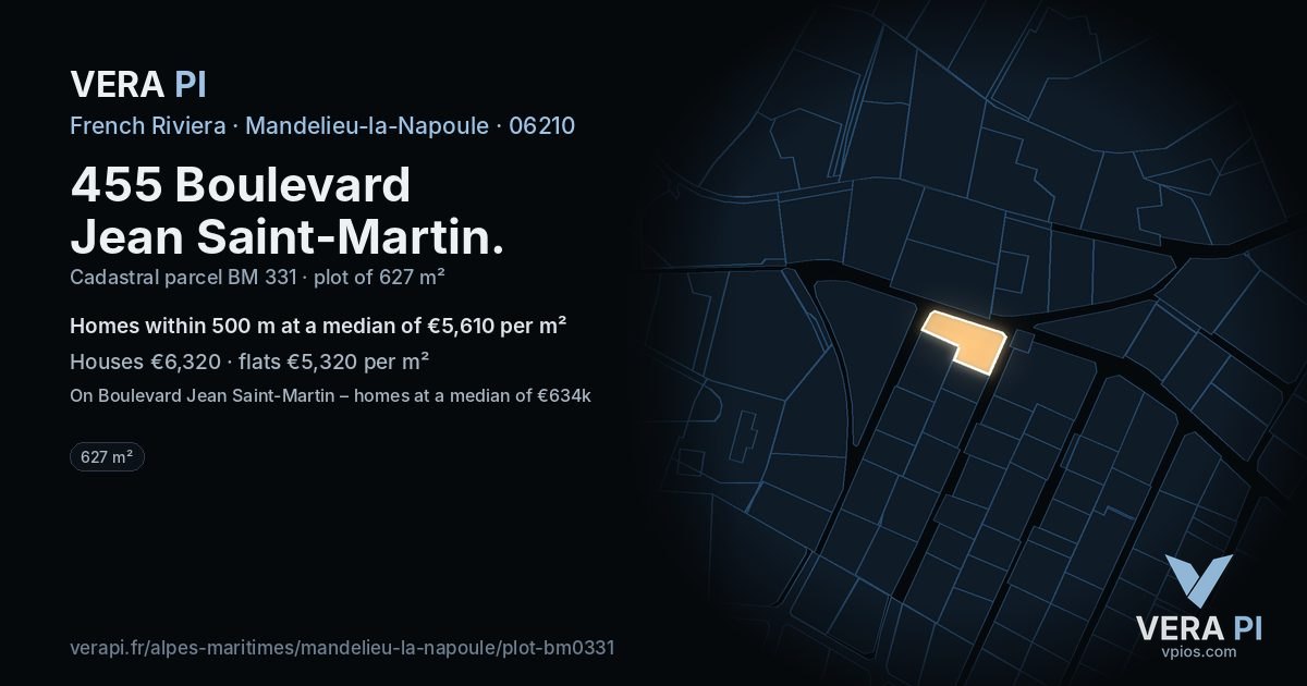 455 Boulevard Jean Saint-Martin, Mandelieu-la-Napoule at night – the plot lit, the parcels around coloured by the prices near them