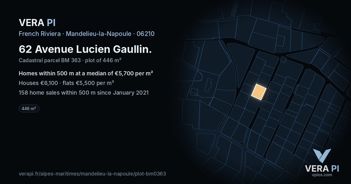 62 Avenue Lucien Gaullin, Mandelieu-la-Napoule at night – the plot lit, the parcels around coloured by the prices near them