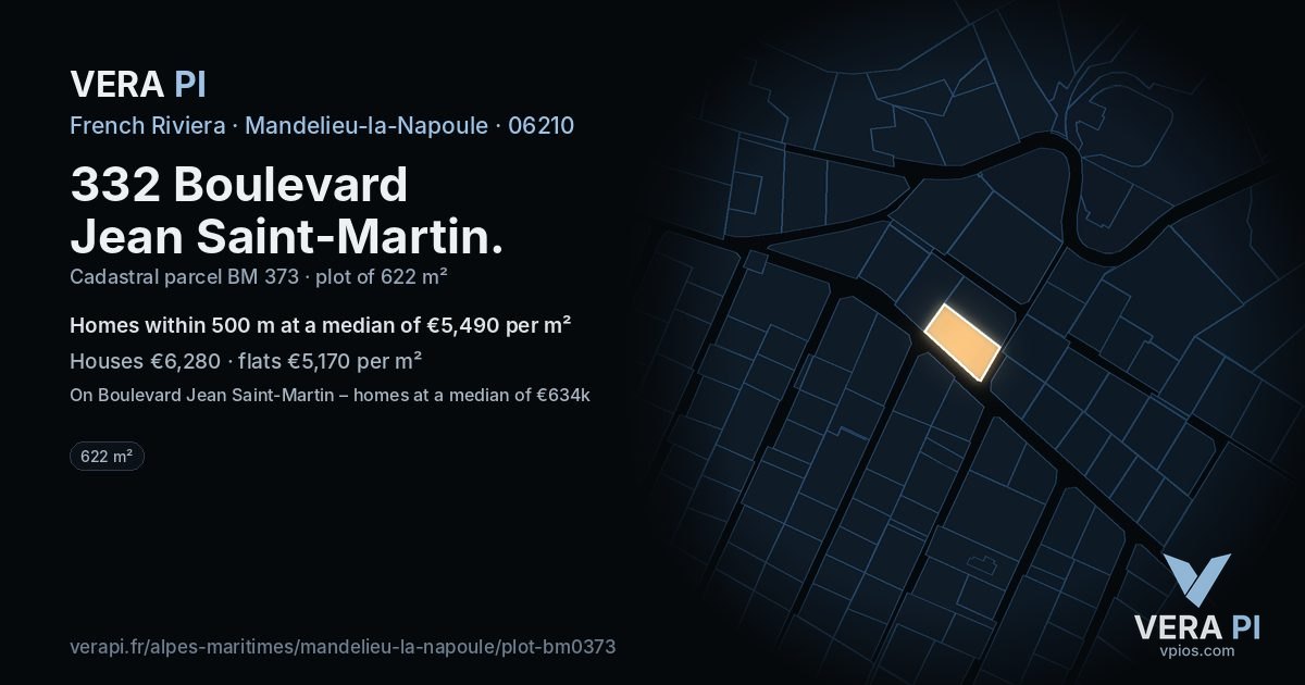 332 Boulevard Jean Saint-Martin, Mandelieu-la-Napoule at night – the plot lit, the parcels around coloured by the prices near them