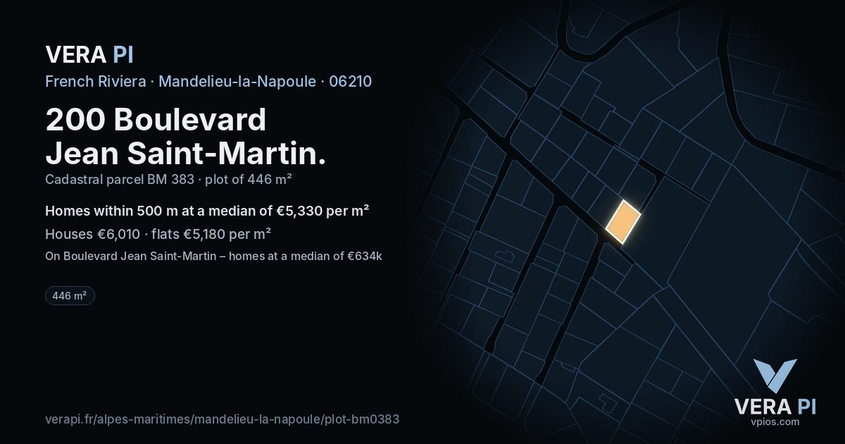 200 Boulevard Jean Saint-Martin, Mandelieu-la-Napoule at night – the plot lit, the parcels around coloured by the prices near them
