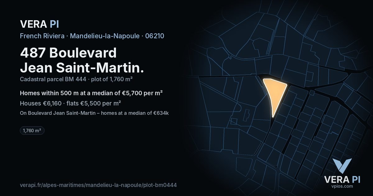 487 Boulevard Jean Saint-Martin, Mandelieu-la-Napoule at night – the plot lit, the parcels around coloured by the prices near them