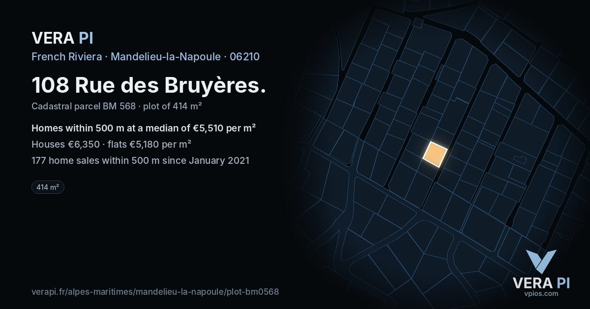 108 Rue des Bruyères, Mandelieu-la-Napoule at night – the plot lit, the parcels around coloured by the prices near them