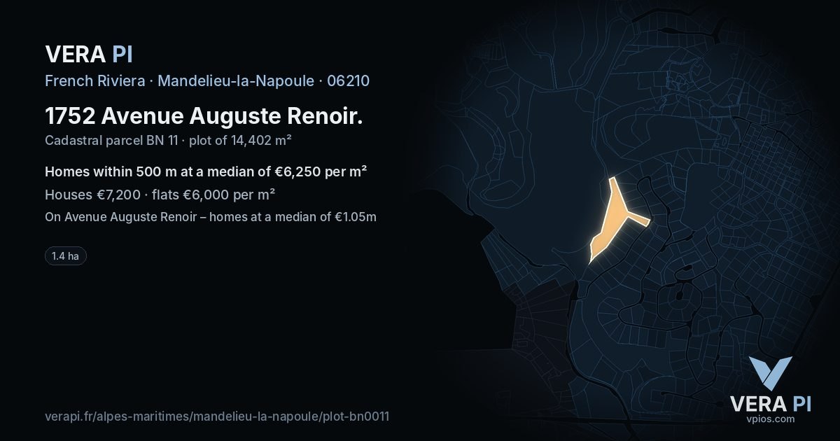 1752 Avenue Auguste Renoir, Mandelieu-la-Napoule at night – the plot lit, the parcels around coloured by the prices near them