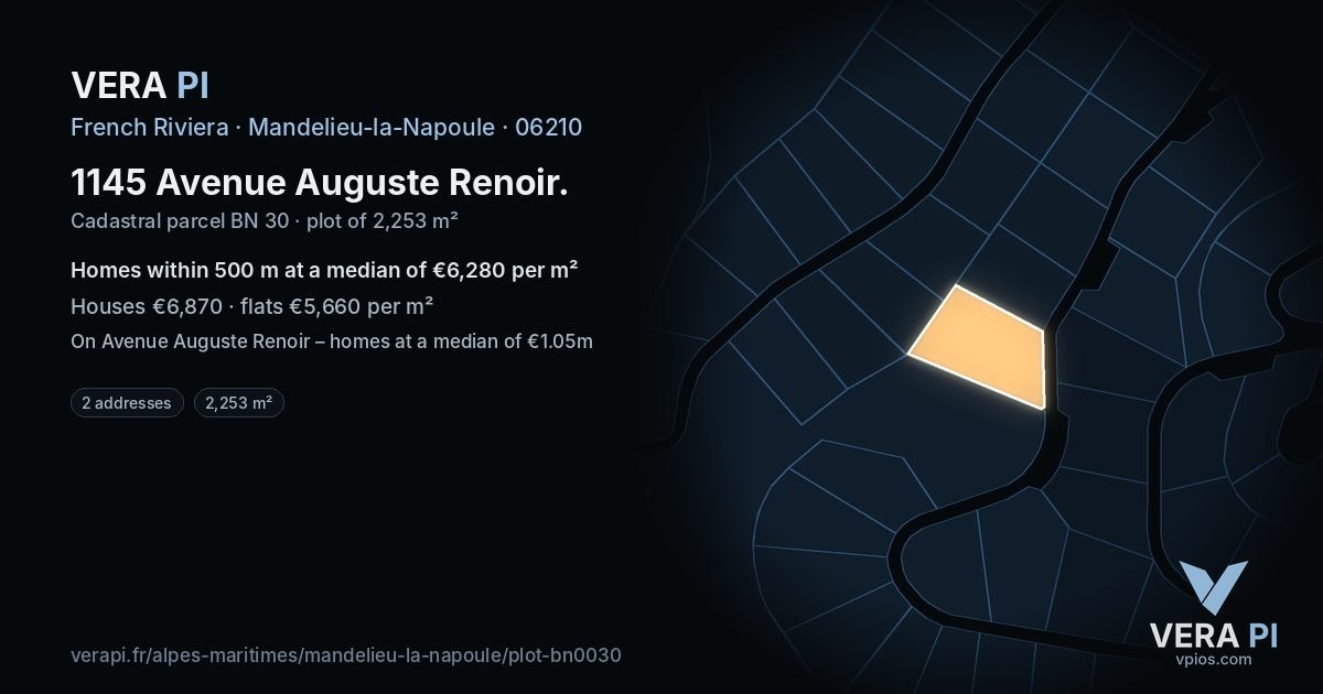 1145 Avenue Auguste Renoir, Mandelieu-la-Napoule at night – the plot lit, the parcels around coloured by the prices near them