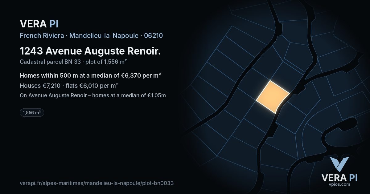 1243 Avenue Auguste Renoir, Mandelieu-la-Napoule at night – the plot lit, the parcels around coloured by the prices near them