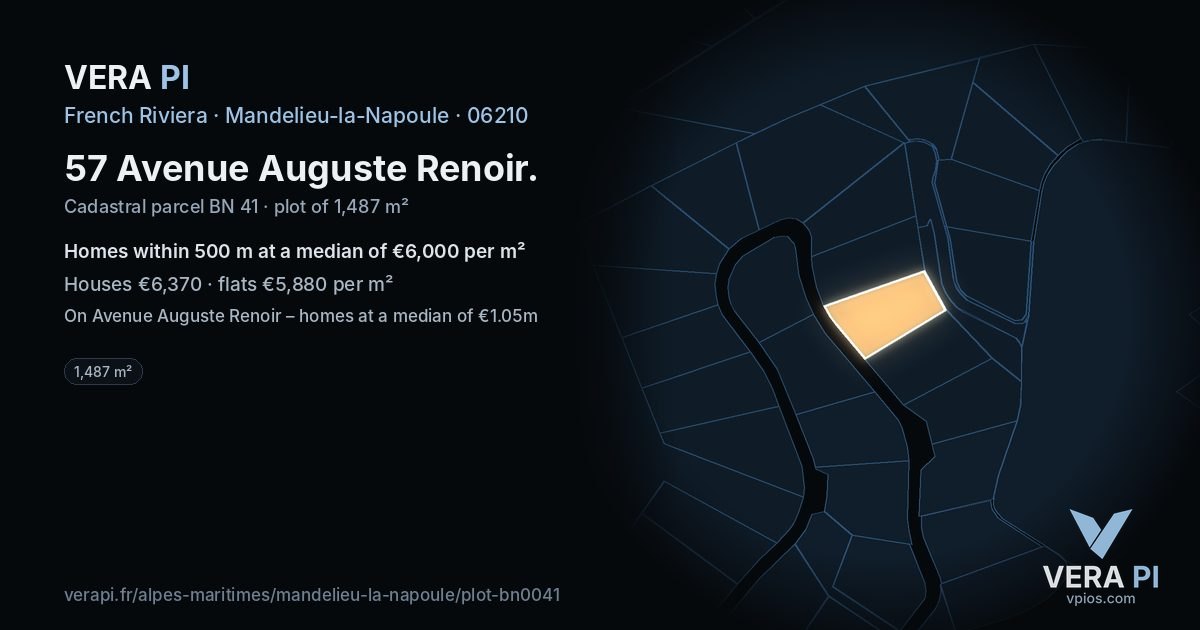 57 Avenue Auguste Renoir, Mandelieu-la-Napoule at night – the plot lit, the parcels around coloured by the prices near them