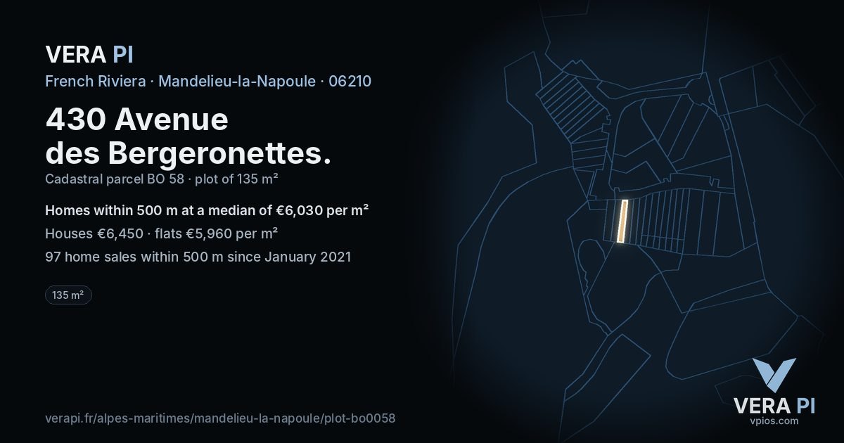 430 Avenue des Bergeronettes, Mandelieu-la-Napoule at night – the plot lit, the parcels around coloured by the prices near them