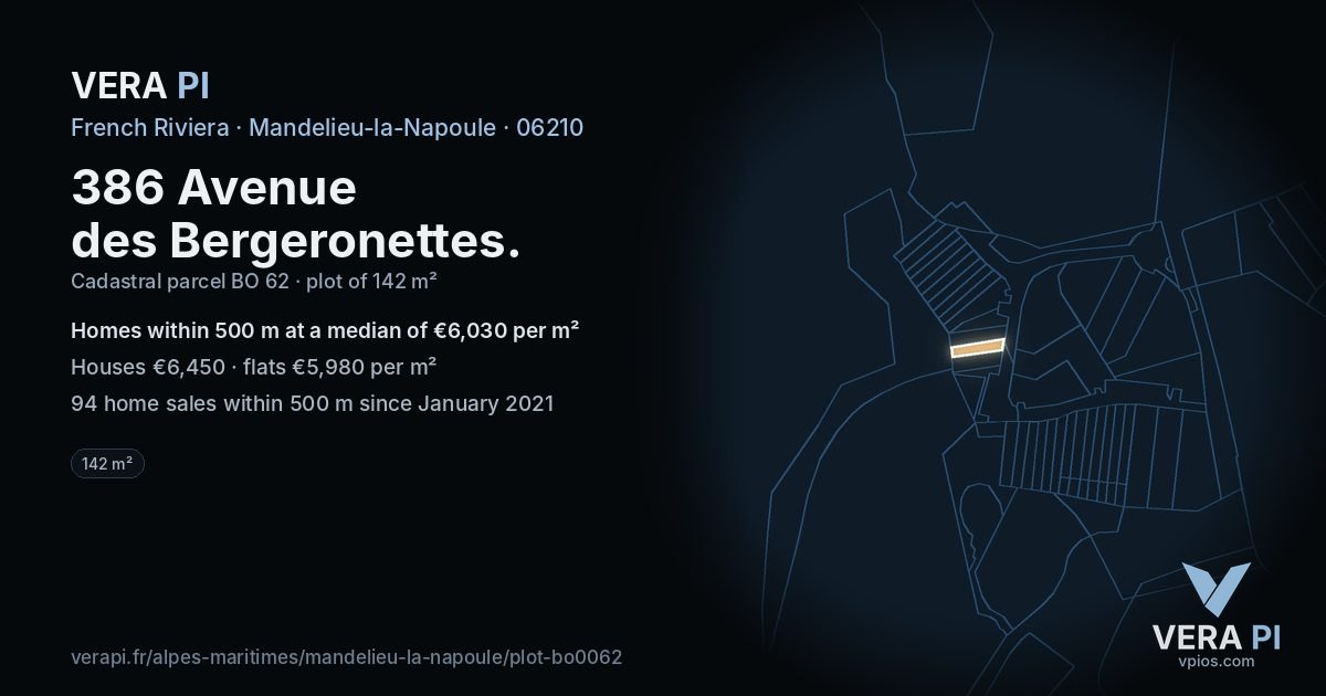 386 Avenue des Bergeronettes, Mandelieu-la-Napoule at night – the plot lit, the parcels around coloured by the prices near them