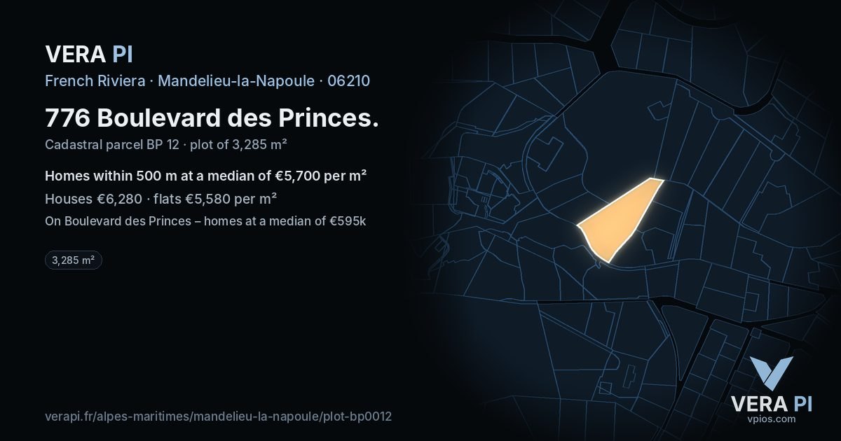 776 Boulevard des Princes, Mandelieu-la-Napoule at night – the plot lit, the parcels around coloured by the prices near them