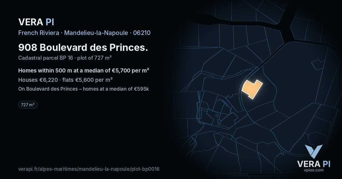 908 Boulevard des Princes, Mandelieu-la-Napoule at night – the plot lit, the parcels around coloured by the prices near them
