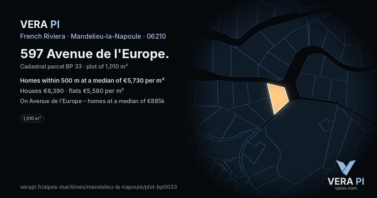 597 Avenue de l'Europe, Mandelieu-la-Napoule at night – the plot lit, the parcels around coloured by the prices near them