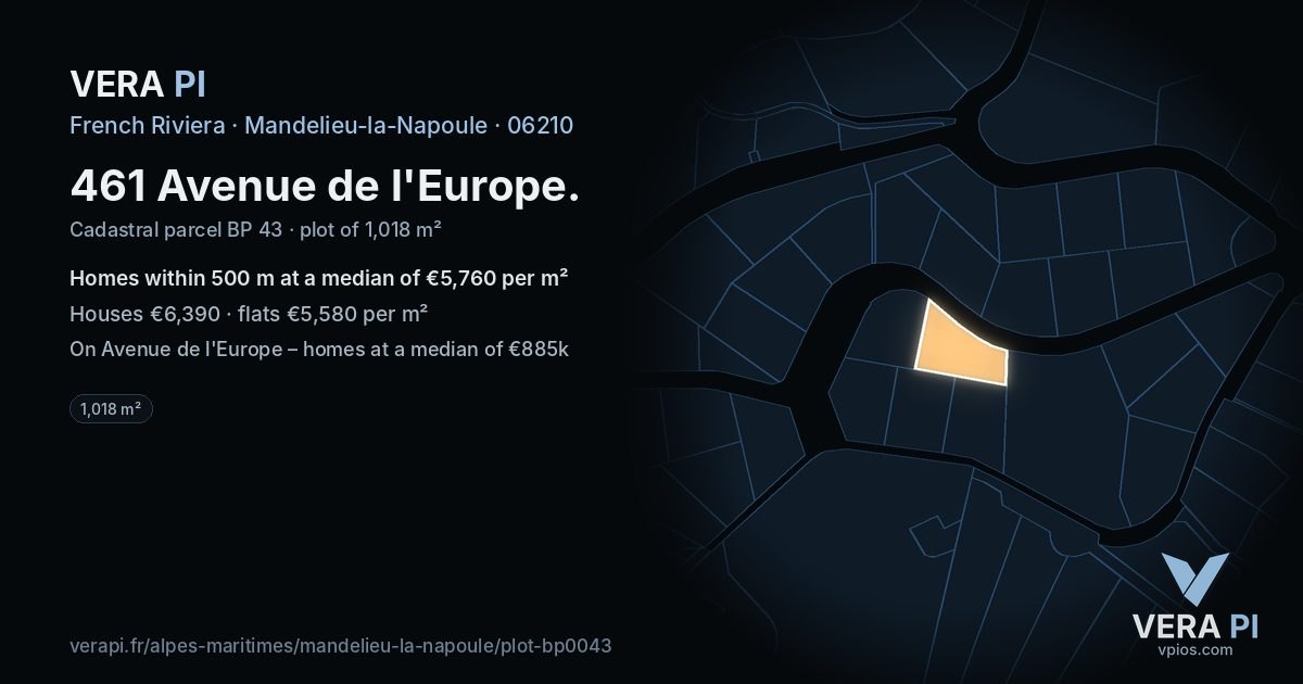 461 Avenue de l'Europe, Mandelieu-la-Napoule at night – the plot lit, the parcels around coloured by the prices near them