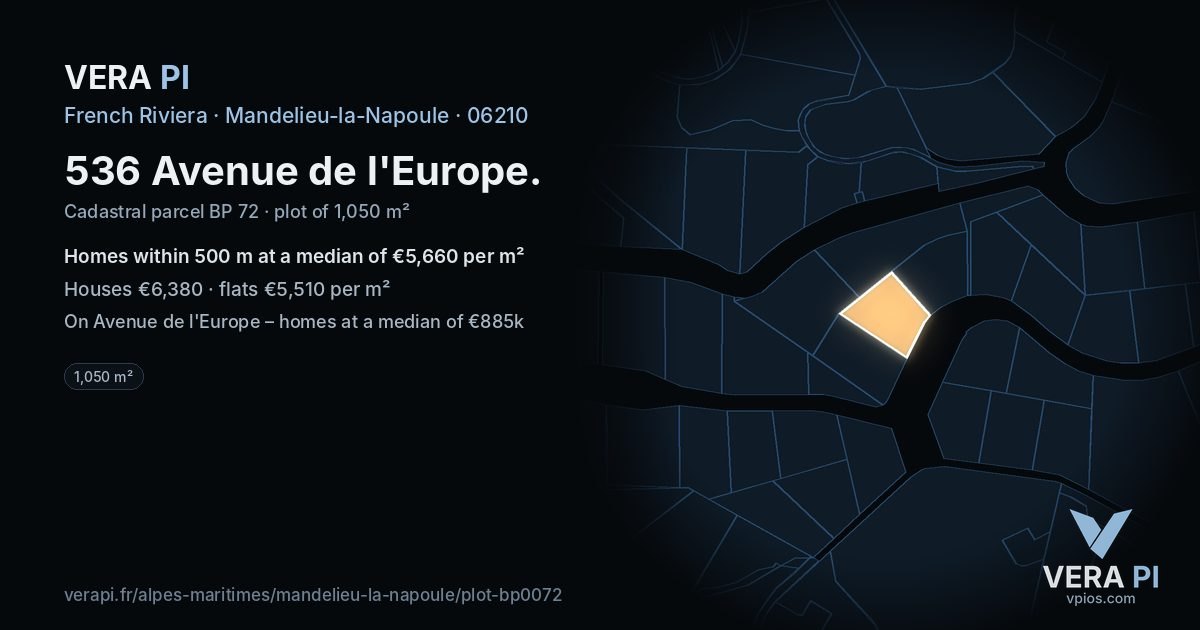 536 Avenue de l'Europe, Mandelieu-la-Napoule at night – the plot lit, the parcels around coloured by the prices near them