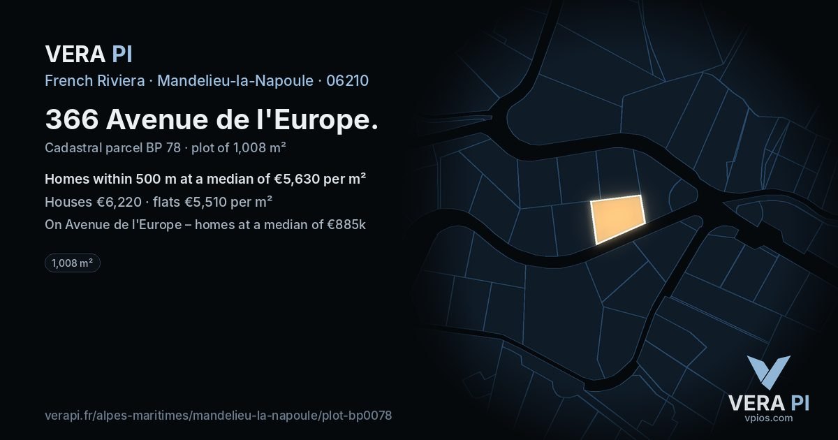 366 Avenue de l'Europe, Mandelieu-la-Napoule at night – the plot lit, the parcels around coloured by the prices near them