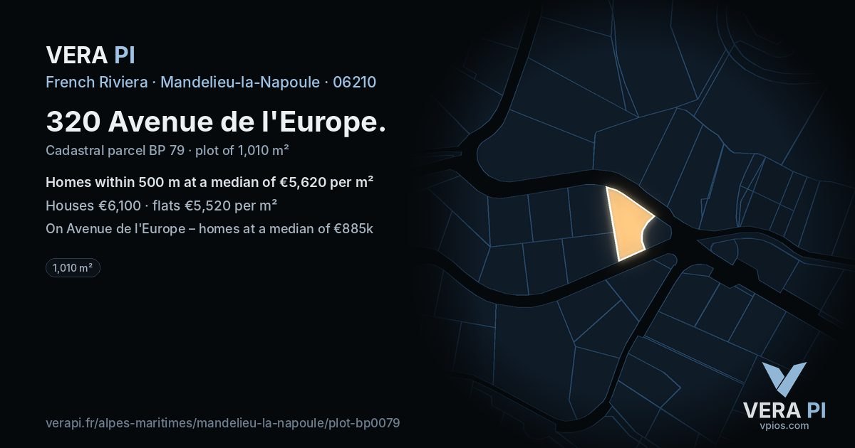 320 Avenue de l'Europe, Mandelieu-la-Napoule at night – the plot lit, the parcels around coloured by the prices near them