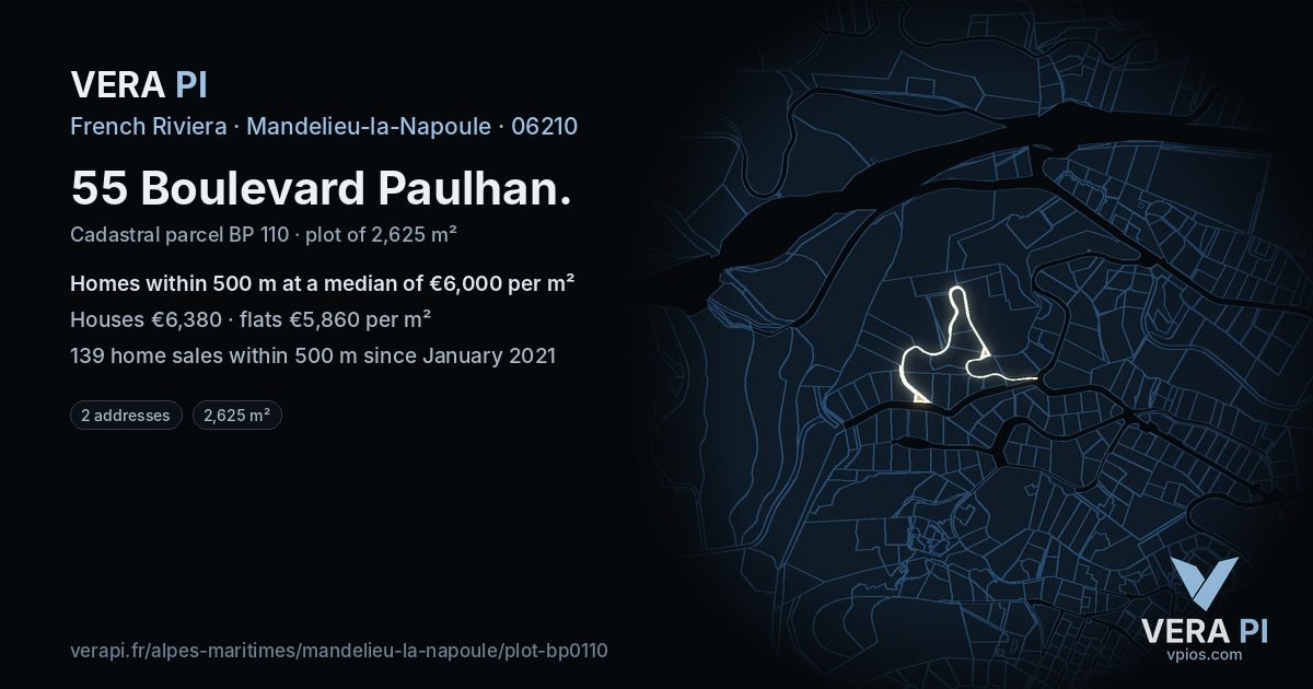 55 Boulevard Paulhan, Mandelieu-la-Napoule at night – the plot lit, the parcels around coloured by the prices near them