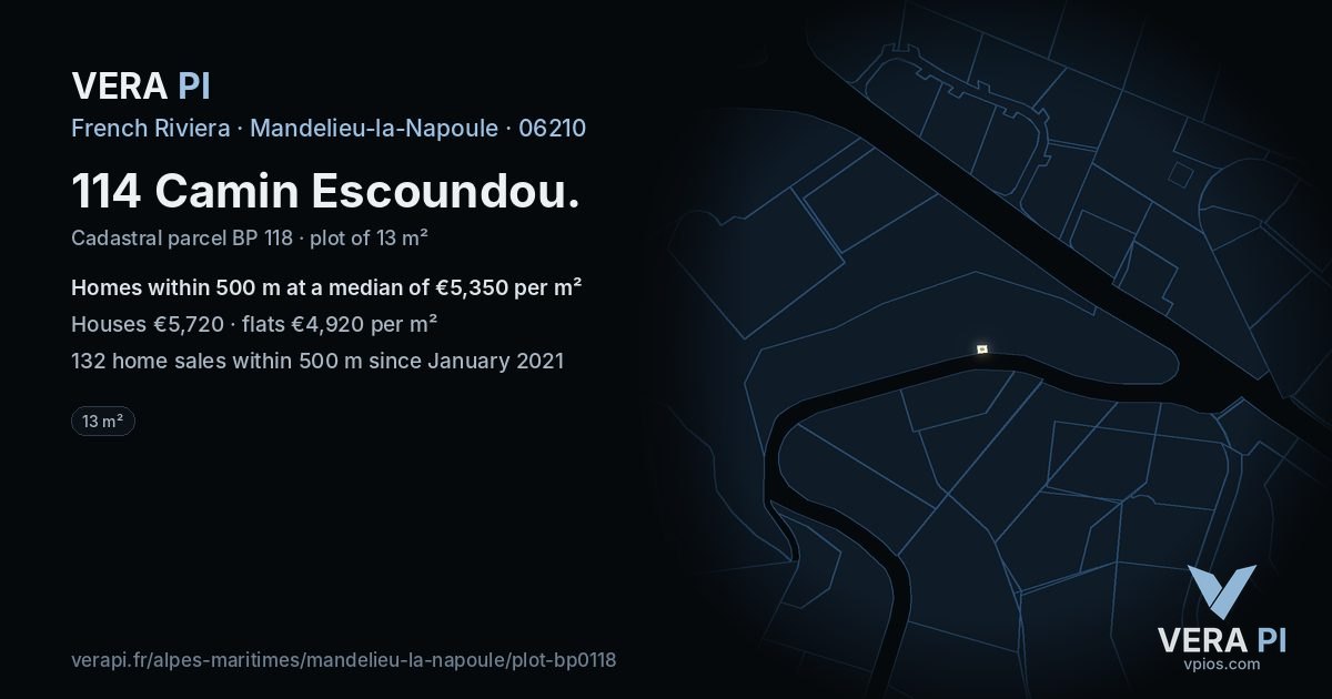114 Camin Escoundou, Mandelieu-la-Napoule at night – the plot lit, the parcels around coloured by the prices near them