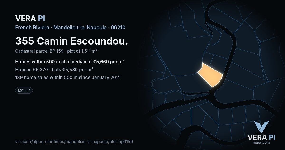 355 Camin Escoundou, Mandelieu-la-Napoule at night – the plot lit, the parcels around coloured by the prices near them