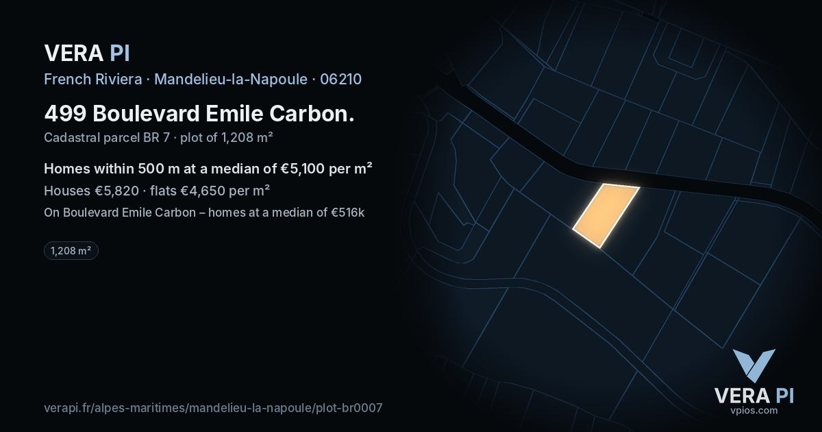 499 Boulevard Emile Carbon, Mandelieu-la-Napoule at night – the plot lit, the parcels around coloured by the prices near them