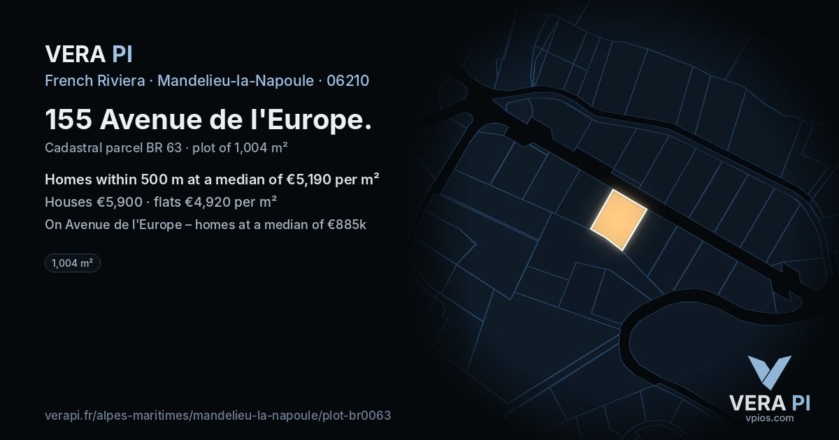 155 Avenue de l'Europe, Mandelieu-la-Napoule at night – the plot lit, the parcels around coloured by the prices near them