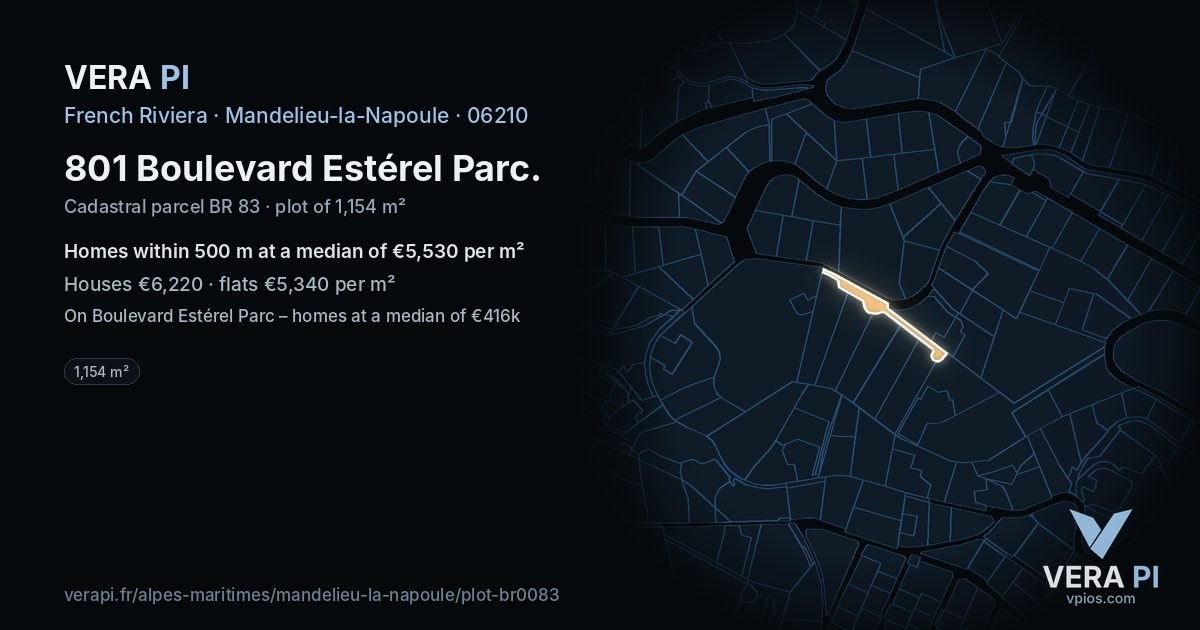 801 Boulevard Estérel Parc, Mandelieu-la-Napoule at night – the plot lit, the parcels around coloured by the prices near them