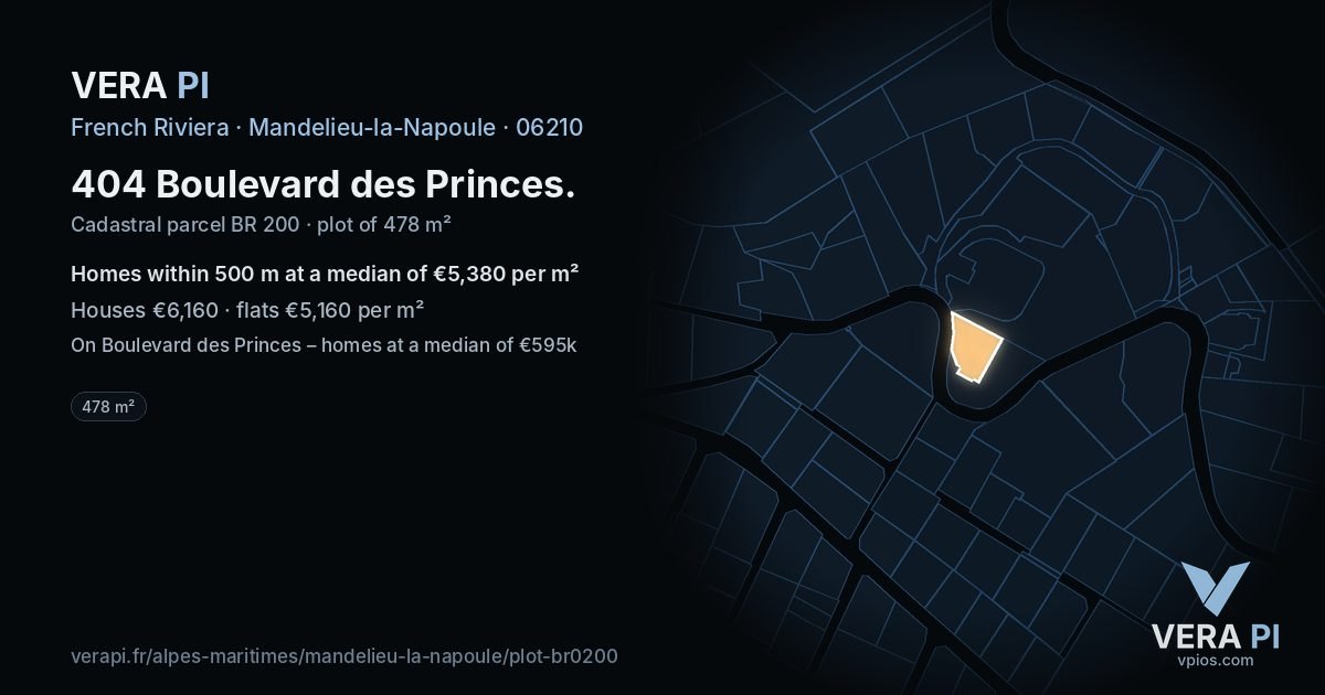 404 Boulevard des Princes, Mandelieu-la-Napoule at night – the plot lit, the parcels around coloured by the prices near them