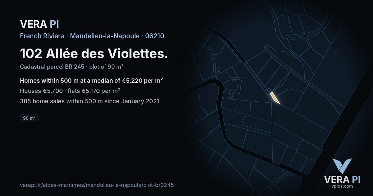 102 Allée des Violettes, Mandelieu-la-Napoule at night – the plot lit, the parcels around coloured by the prices near them