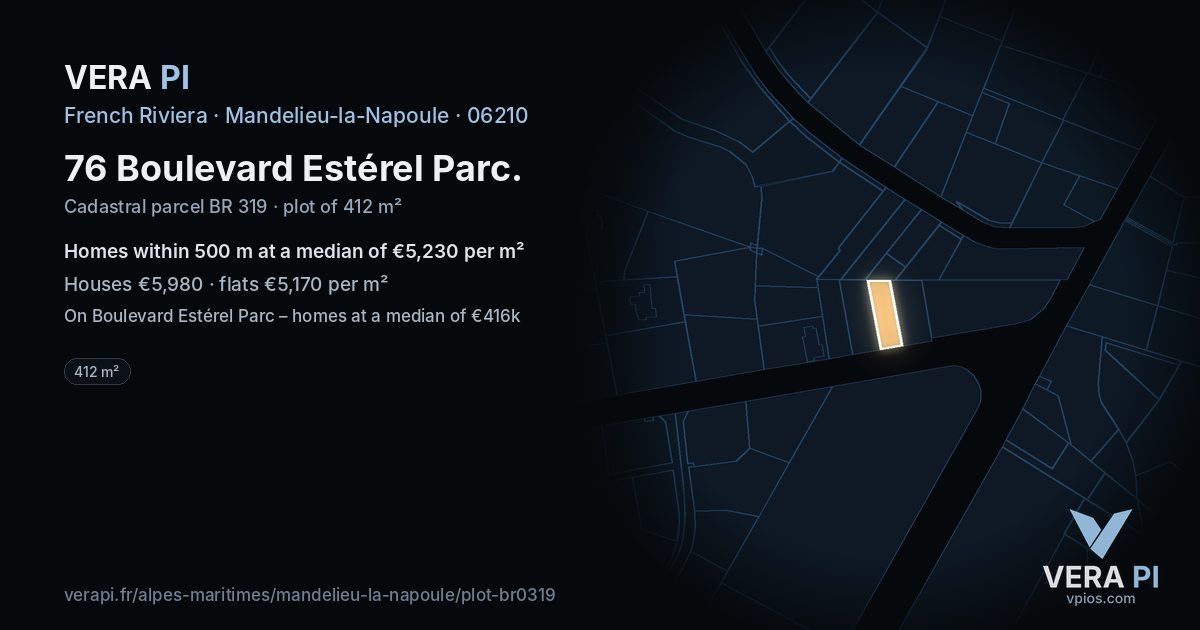 76 Boulevard Estérel Parc, Mandelieu-la-Napoule at night – the plot lit, the parcels around coloured by the prices near them