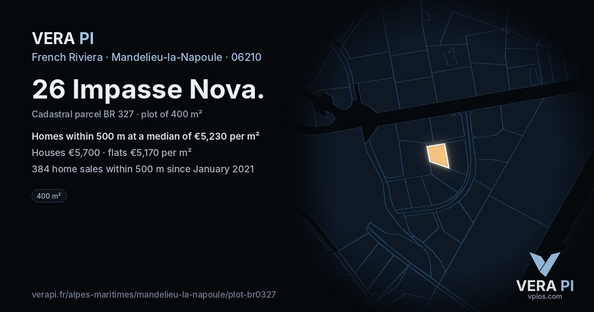 26 Impasse Nova, Mandelieu-la-Napoule at night – the plot lit, the parcels around coloured by the prices near them