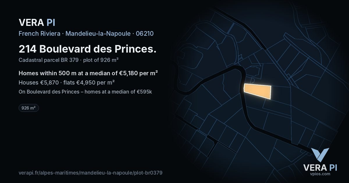 214 Boulevard des Princes, Mandelieu-la-Napoule at night – the plot lit, the parcels around coloured by the prices near them