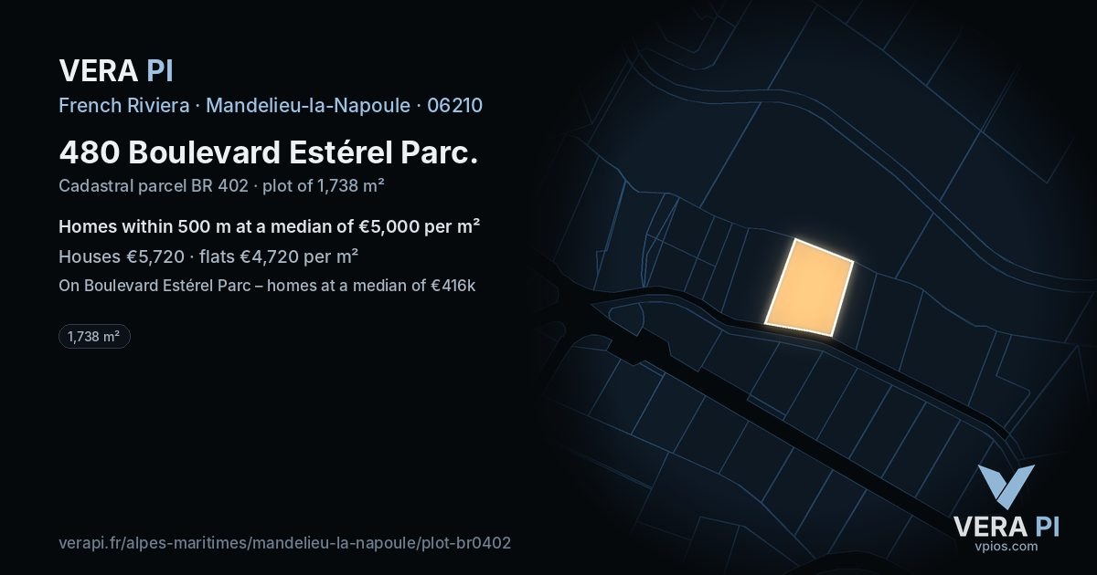 480 Boulevard Estérel Parc, Mandelieu-la-Napoule at night – the plot lit, the parcels around coloured by the prices near them
