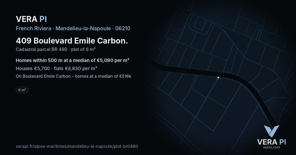 409 Boulevard Emile Carbon, Mandelieu-la-Napoule at night – the plot lit, the parcels around coloured by the prices near them