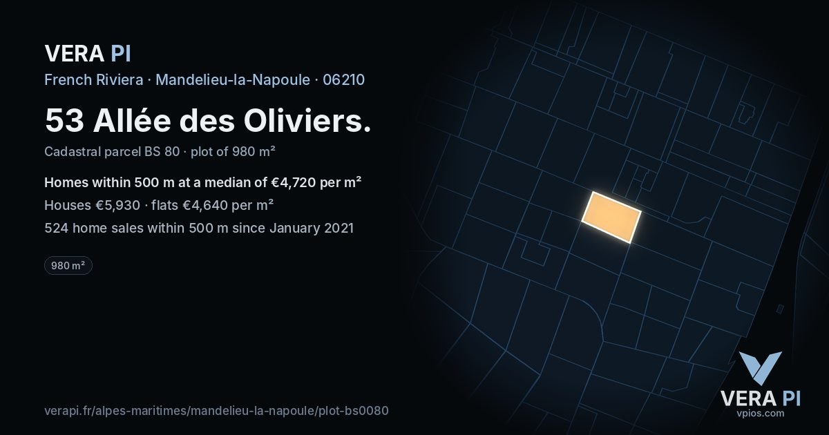 53 Allée des Oliviers, Mandelieu-la-Napoule at night – the plot lit, the parcels around coloured by the prices near them