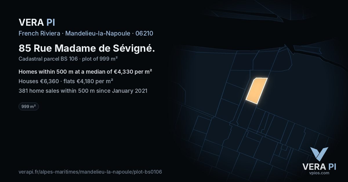 85 Rue Madame de Sévigné, Mandelieu-la-Napoule at night – the plot lit, the parcels around coloured by the prices near them