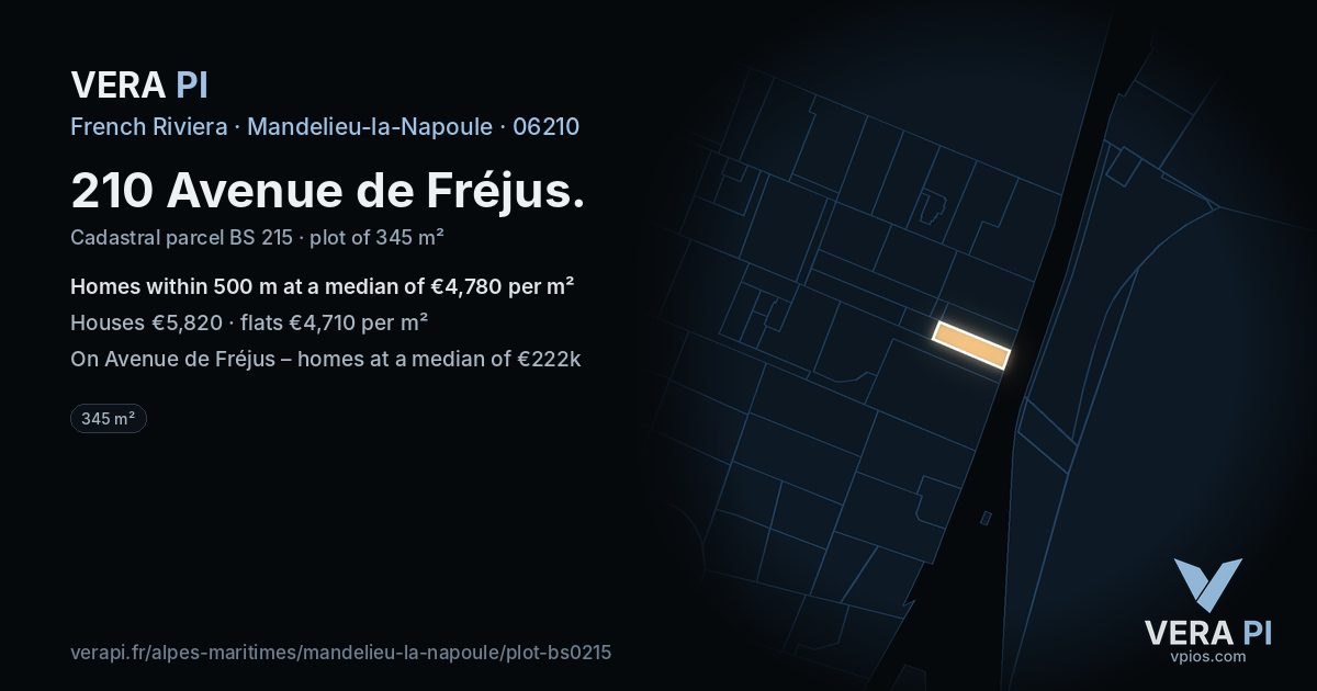 210 Avenue de Fréjus, Mandelieu-la-Napoule at night – the plot lit, the parcels around coloured by the prices near them