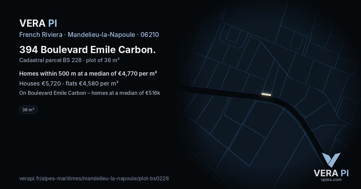 394 Boulevard Emile Carbon, Mandelieu-la-Napoule at night – the plot lit, the parcels around coloured by the prices near them