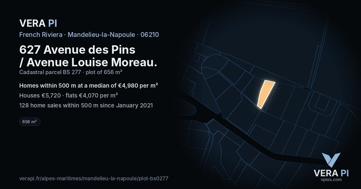 627 Avenue des Pins / Avenue Louise Moreau, Mandelieu-la-Napoule at night – the plot lit, the parcels around coloured by the prices near them