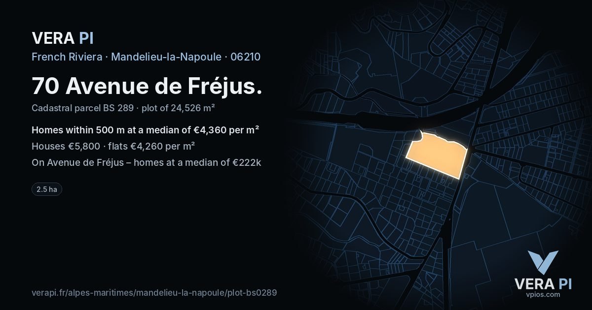 70 Avenue de Fréjus, Mandelieu-la-Napoule at night – the plot lit, the parcels around coloured by the prices near them