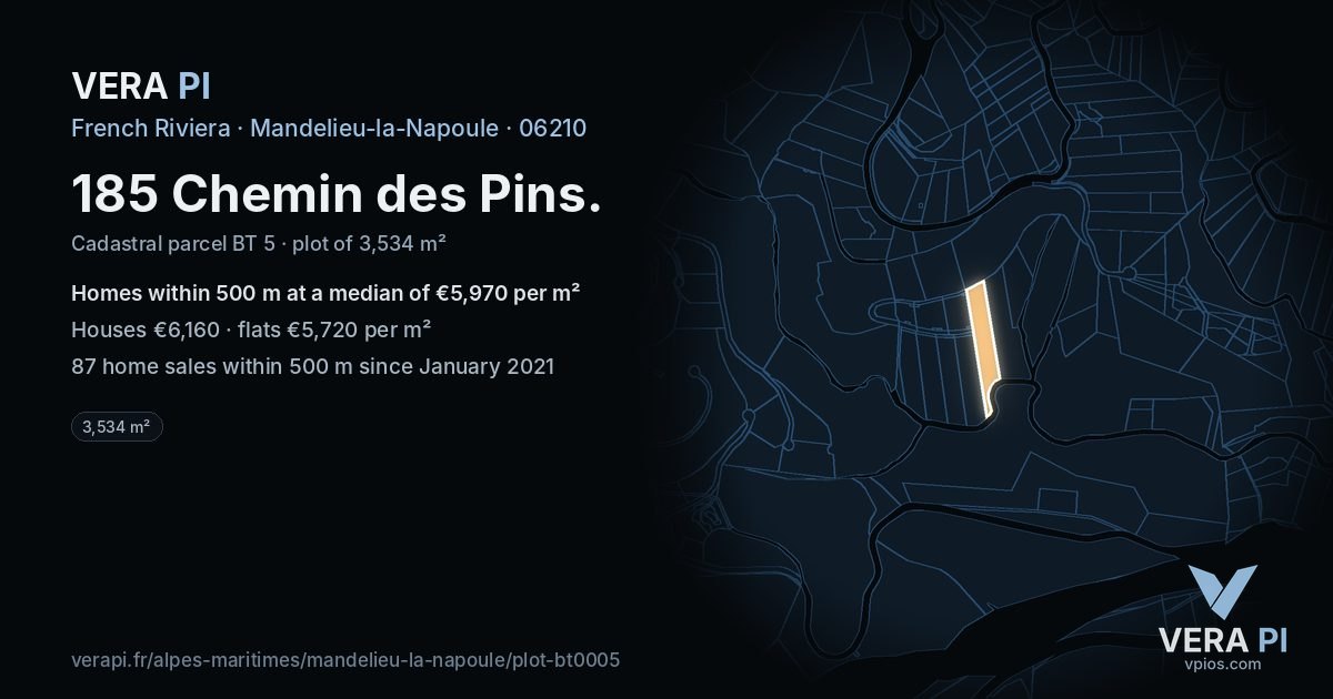 185 Chemin des Pins, Mandelieu-la-Napoule at night – the plot lit, the parcels around coloured by the prices near them