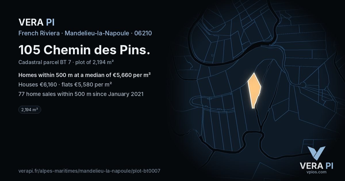 105 Chemin des Pins, Mandelieu-la-Napoule at night – the plot lit, the parcels around coloured by the prices near them