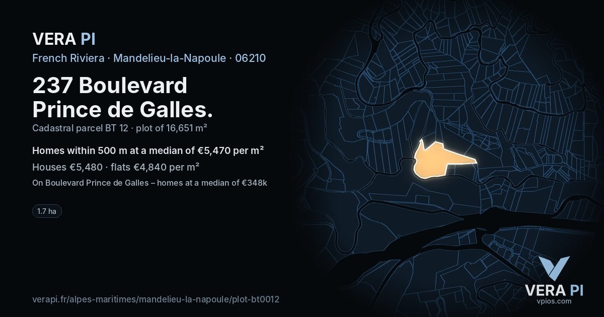 237 Boulevard Prince de Galles, Mandelieu-la-Napoule at night – the plot lit, the parcels around coloured by the prices near them