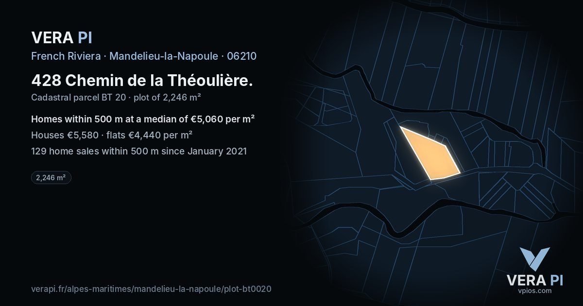 428 Chemin de la Théoulière, Mandelieu-la-Napoule at night – the plot lit, the parcels around coloured by the prices near them