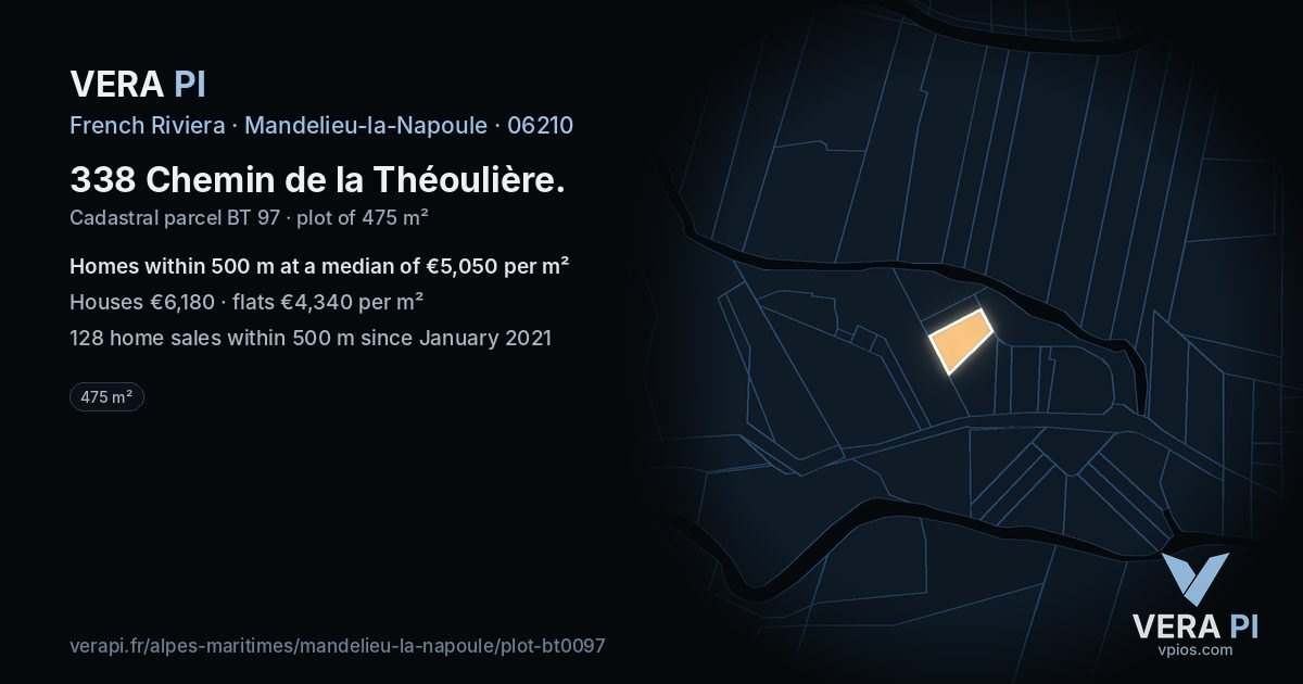 338 Chemin de la Théoulière, Mandelieu-la-Napoule at night – the plot lit, the parcels around coloured by the prices near them