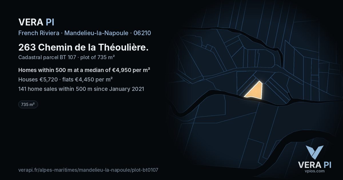 263 Chemin de la Théoulière, Mandelieu-la-Napoule at night – the plot lit, the parcels around coloured by the prices near them