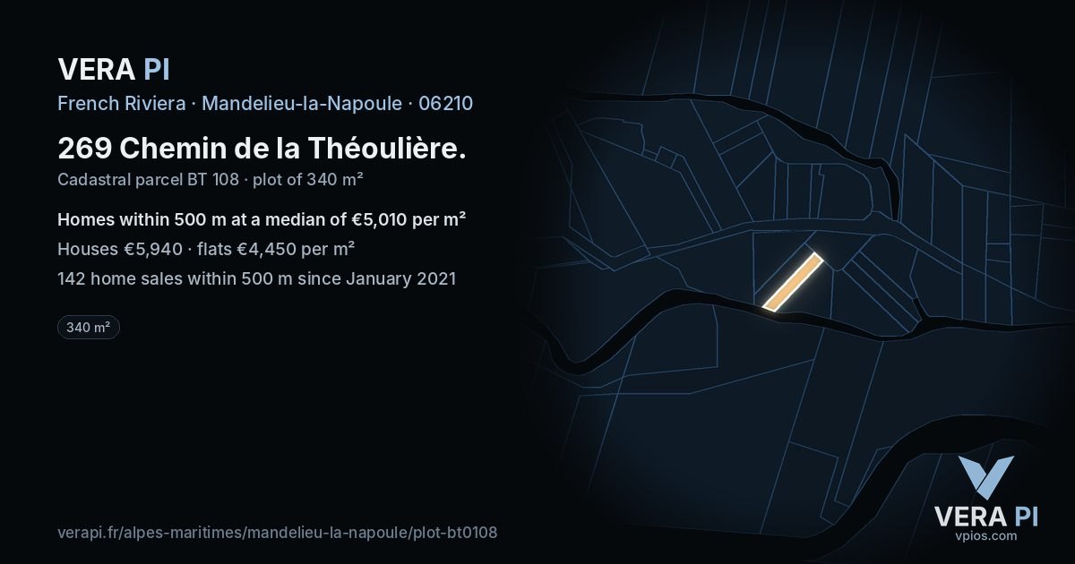 269 Chemin de la Théoulière, Mandelieu-la-Napoule at night – the plot lit, the parcels around coloured by the prices near them