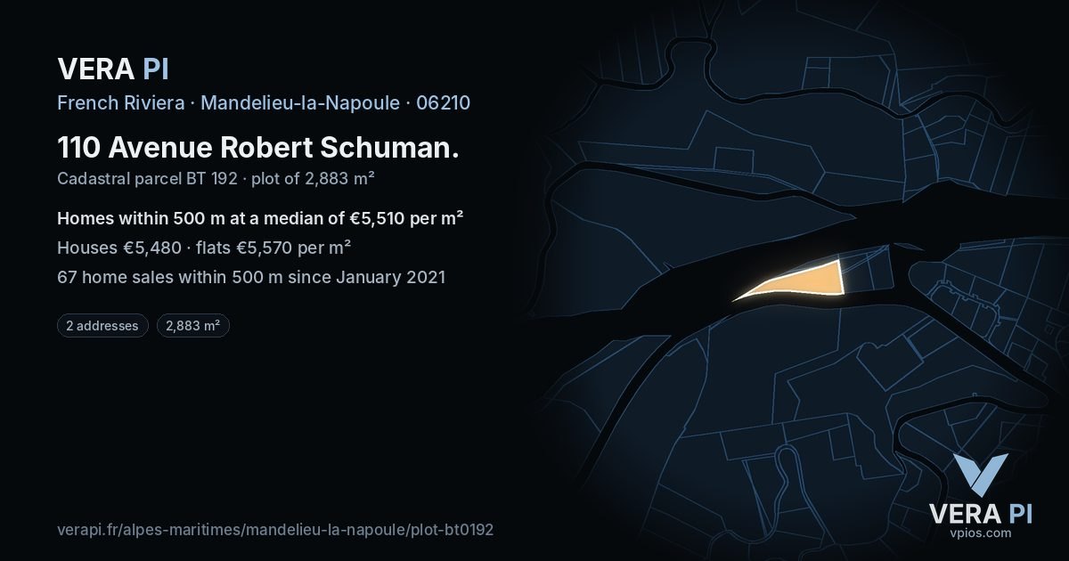 110 Avenue Robert Schuman, Mandelieu-la-Napoule at night – the plot lit, the parcels around coloured by the prices near them