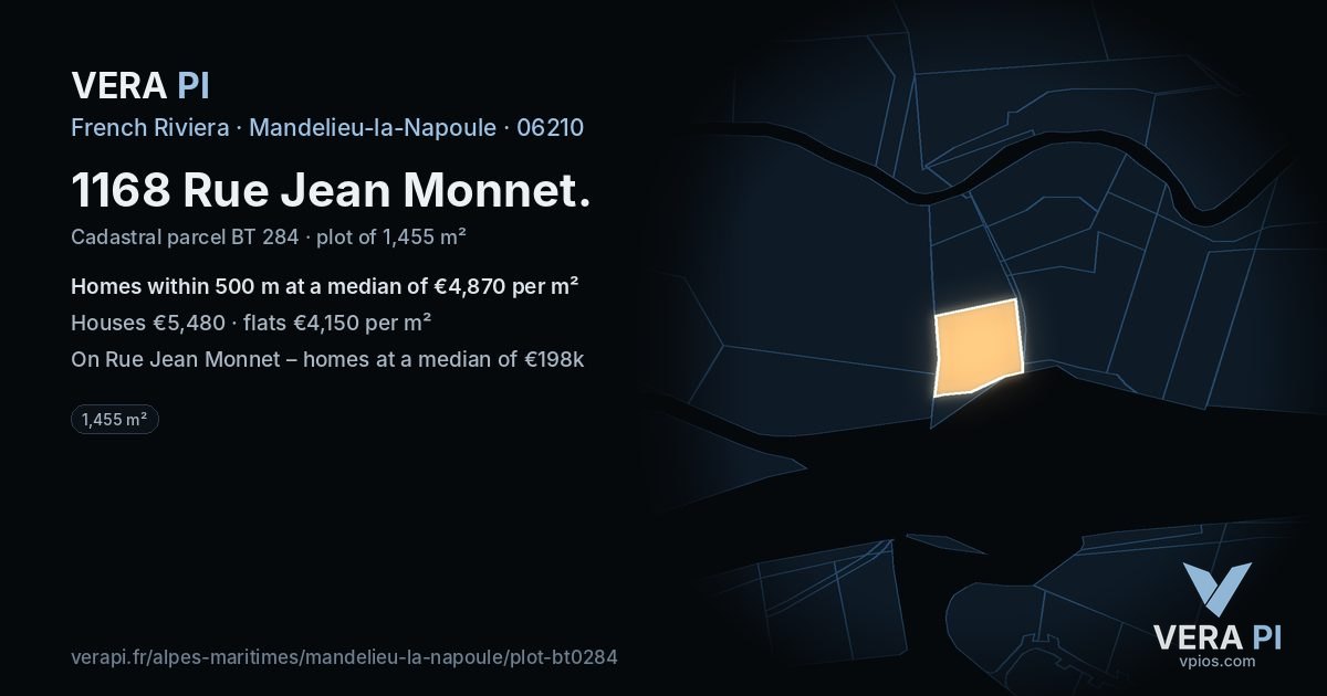 1168 Rue Jean Monnet, Mandelieu-la-Napoule at night – the plot lit, the parcels around coloured by the prices near them