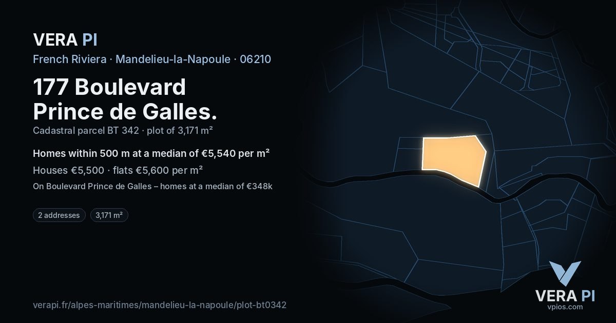 177 Boulevard Prince de Galles, Mandelieu-la-Napoule at night – the plot lit, the parcels around coloured by the prices near them