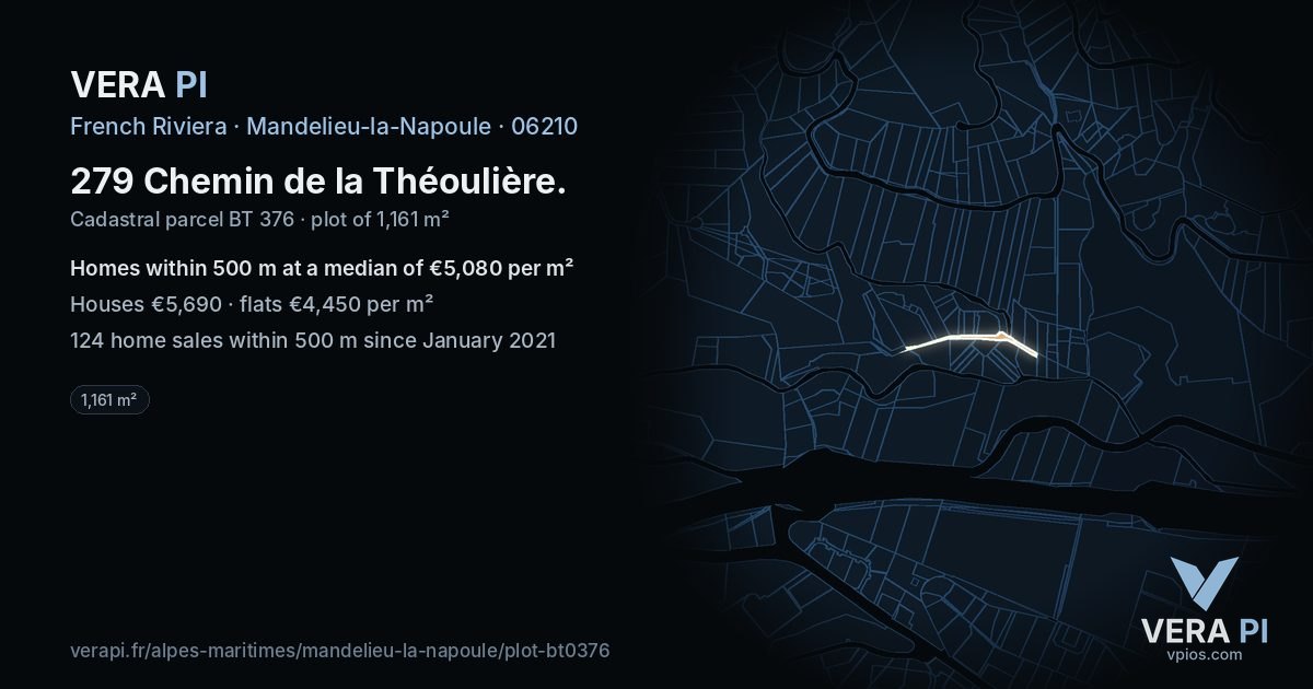 279 Chemin de la Théoulière, Mandelieu-la-Napoule at night – the plot lit, the parcels around coloured by the prices near them